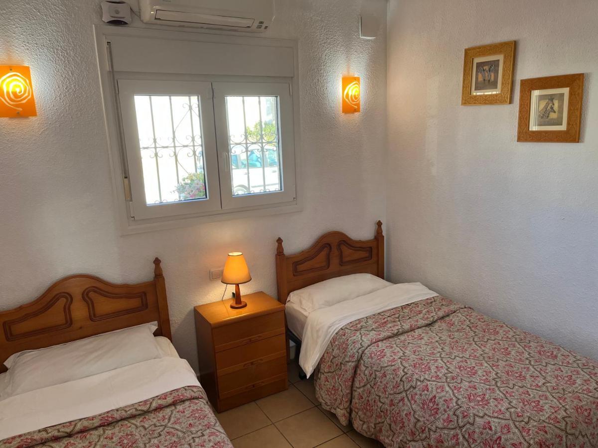 Delightful Burriana House With Magnificent Beach & Sea Views. Nerja Buitenkant foto