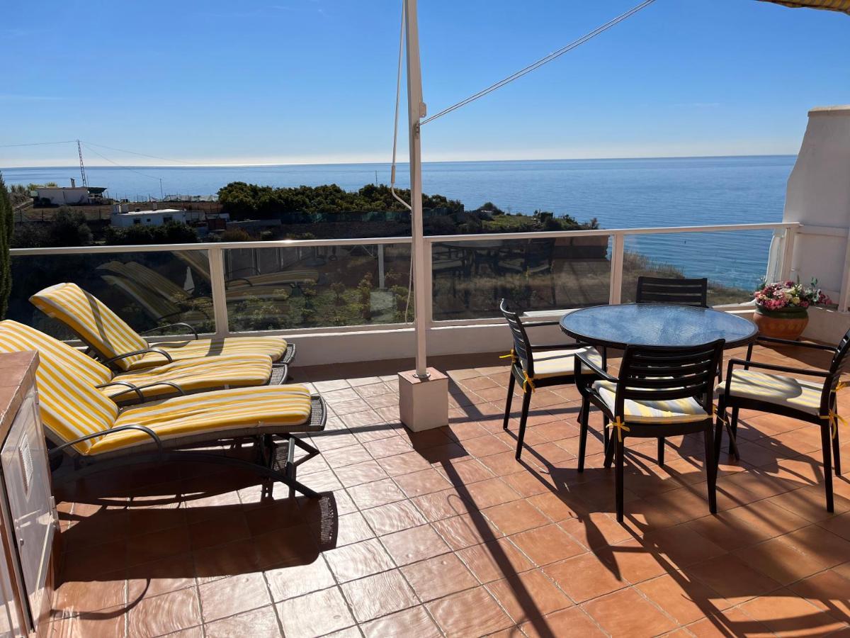 Delightful Burriana House With Magnificent Beach & Sea Views. Nerja Buitenkant foto