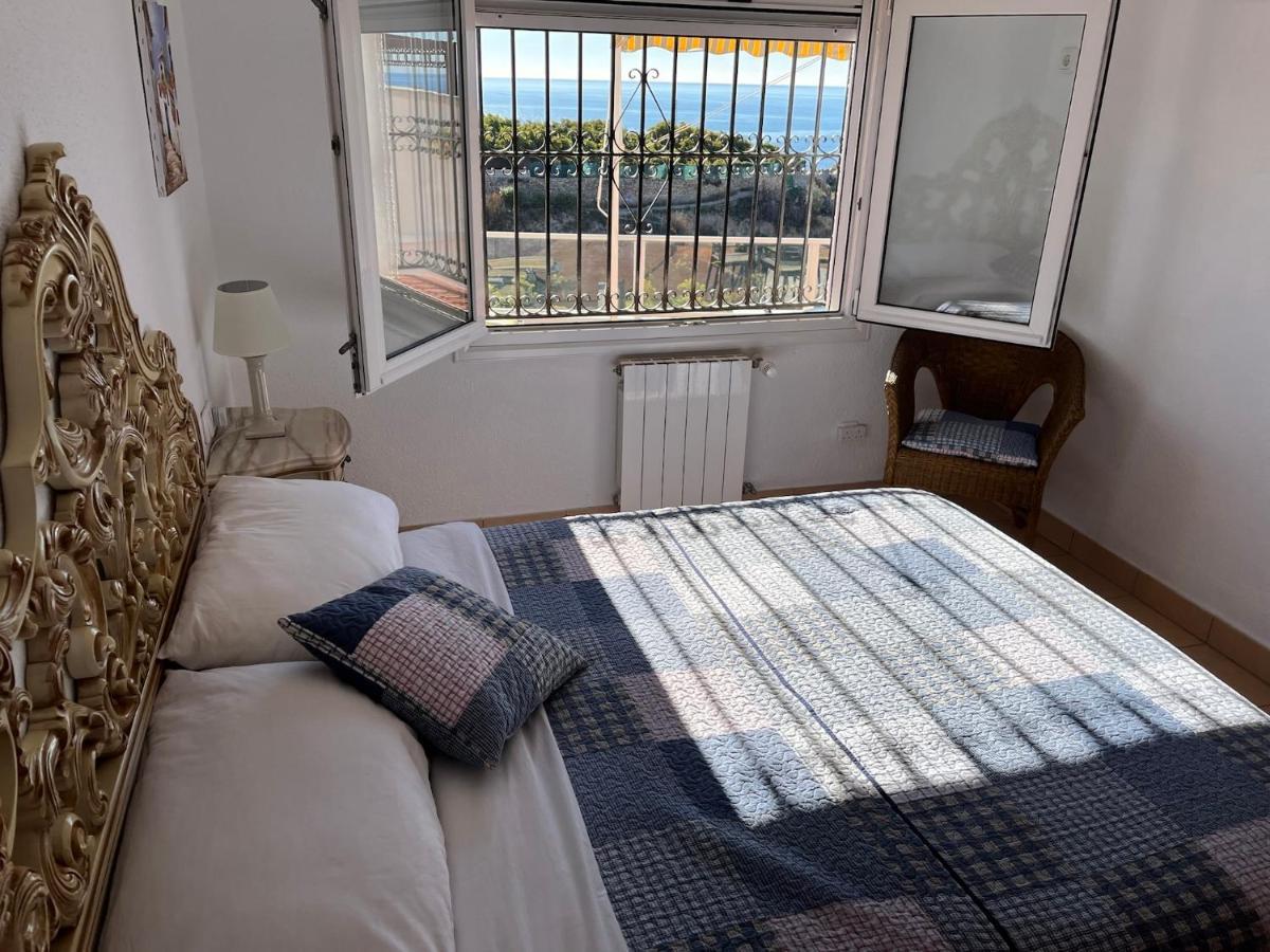 Delightful Burriana House With Magnificent Beach & Sea Views. Nerja Buitenkant foto